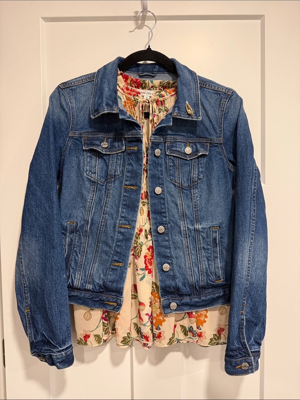 LOFT Denim Jacket Women’s XS Medium Wash Blue Jean Jacket